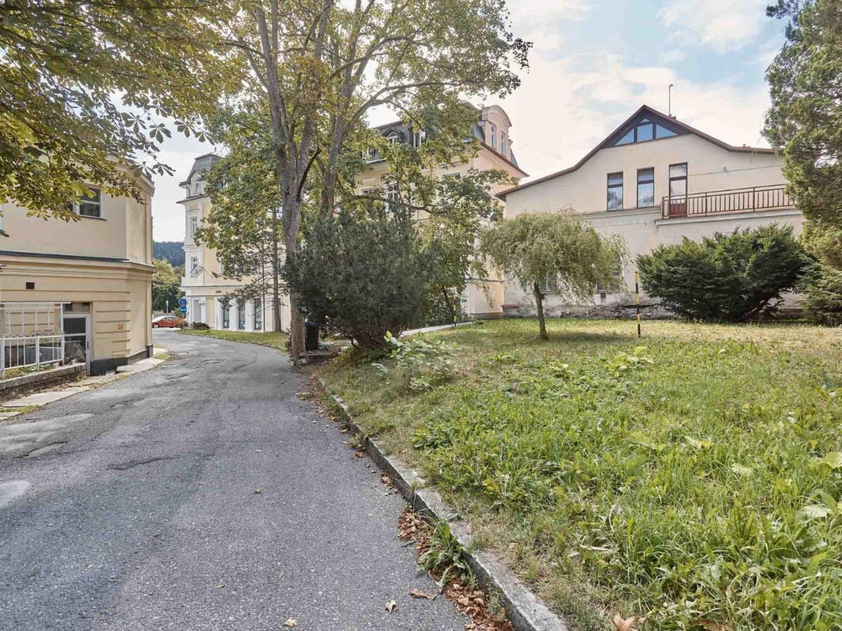 Apartman Villa Eiche Marianske Lazne Luaran gambar